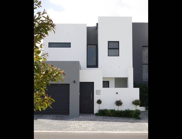 3 BEDROOM HOUSE FOR SALE IN SANDOWN